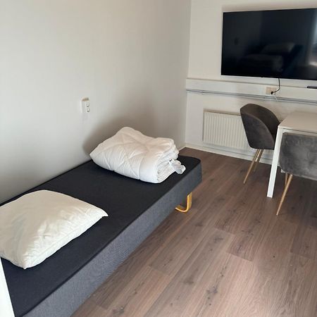 Italian Rooms 8 Ольборг Экстерьер фото