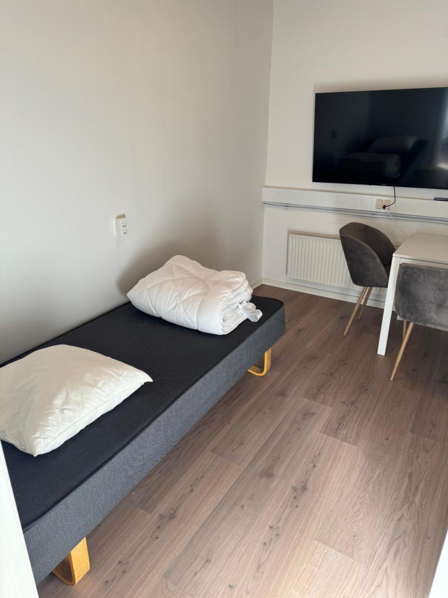 Italian Rooms 8 Ольборг Экстерьер фото